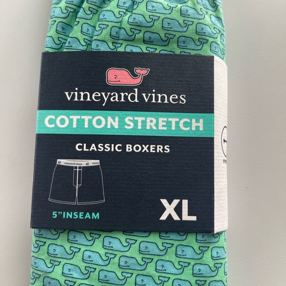 Vineyard Vines Mens Stretch Cotton Boxers Whale Print Underwear 5” inseam - Picture 2 of 7
